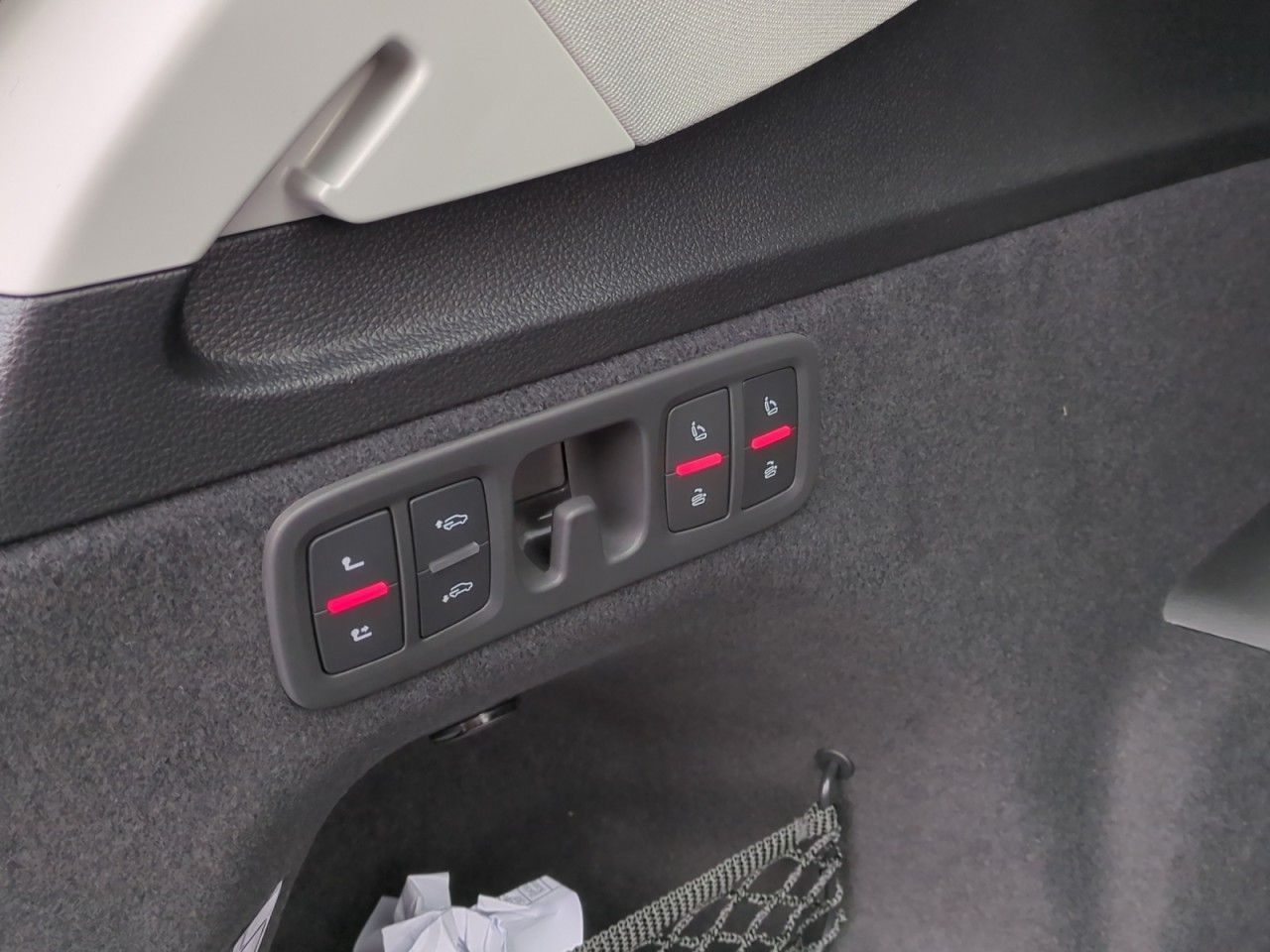 Fahrzeugabbildung Audi Q7 50 TDI quattro S line - 7Sitzer - AHK - uvm.