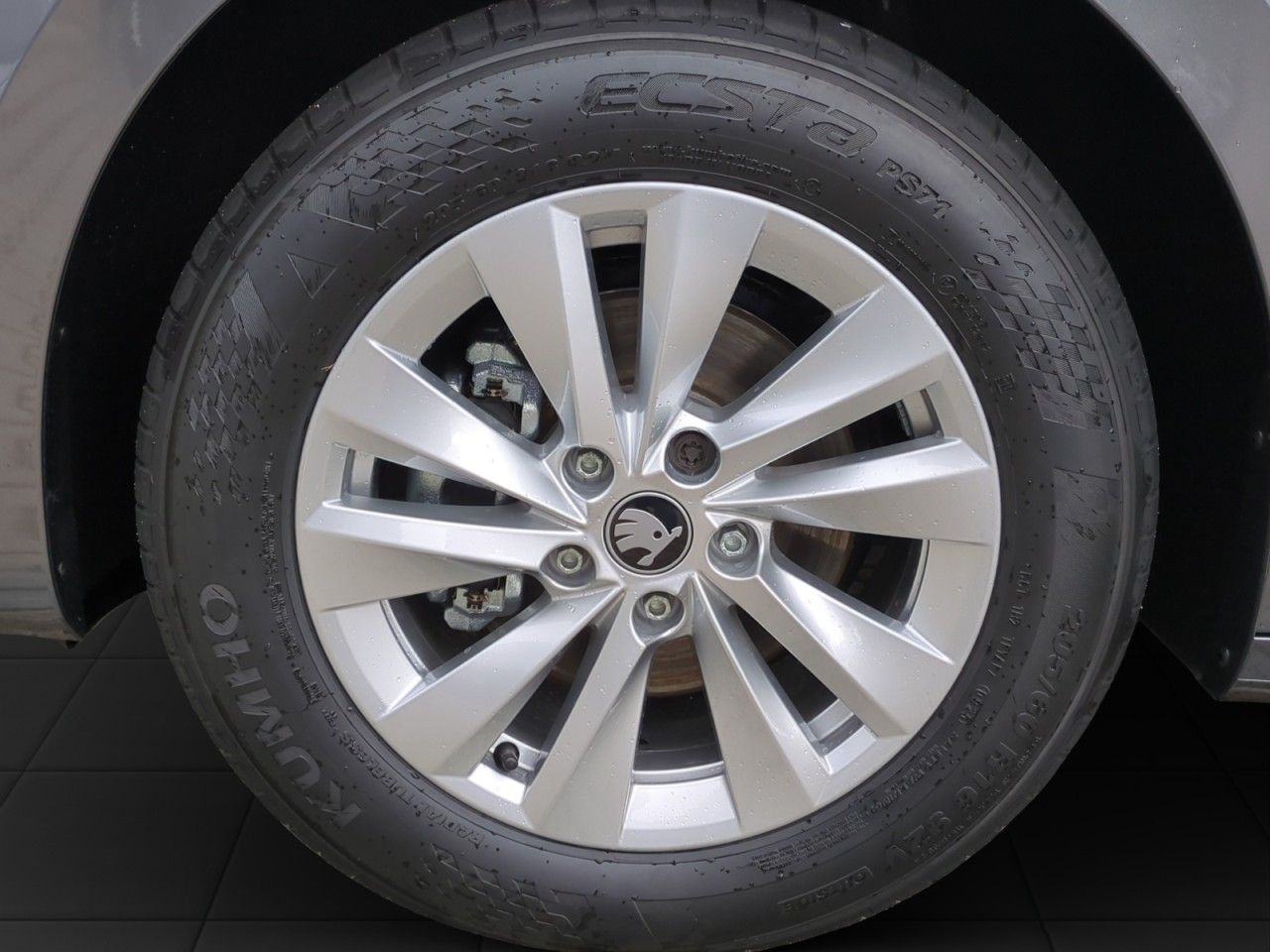 Fahrzeugabbildung SKODA Octavia Combi Selection TDI DSG,AHK