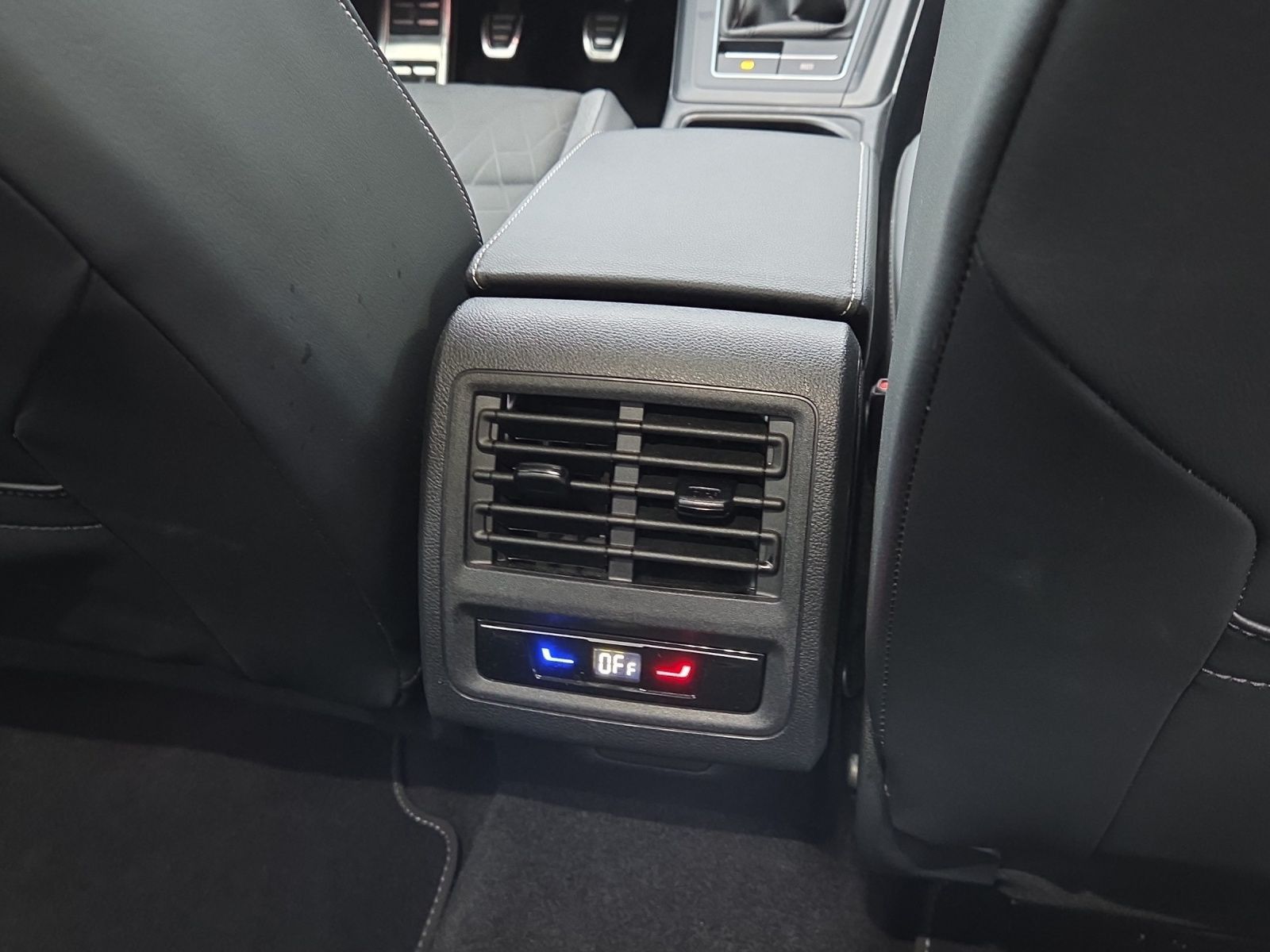 Volkswagen Golf - Bild 17