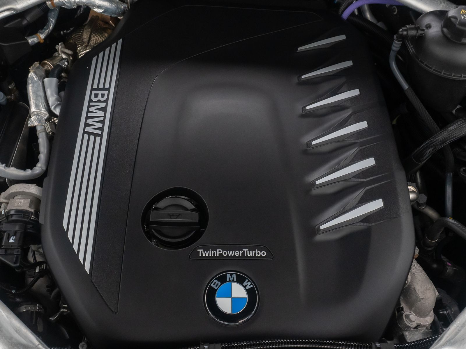 Fahrzeugabbildung BMW X5 xD40d M Sport 360&deg; HUD H/K DAB Massage 22Zoll