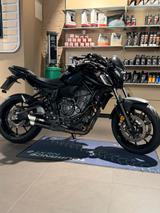 Yamaha MT 07 Pure - YAMAHA ORANGE