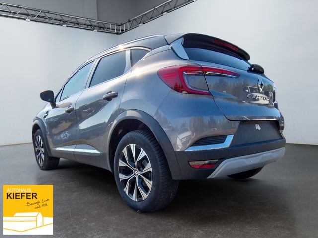 Renault Captur Techno TCe 140  Winter-Paket