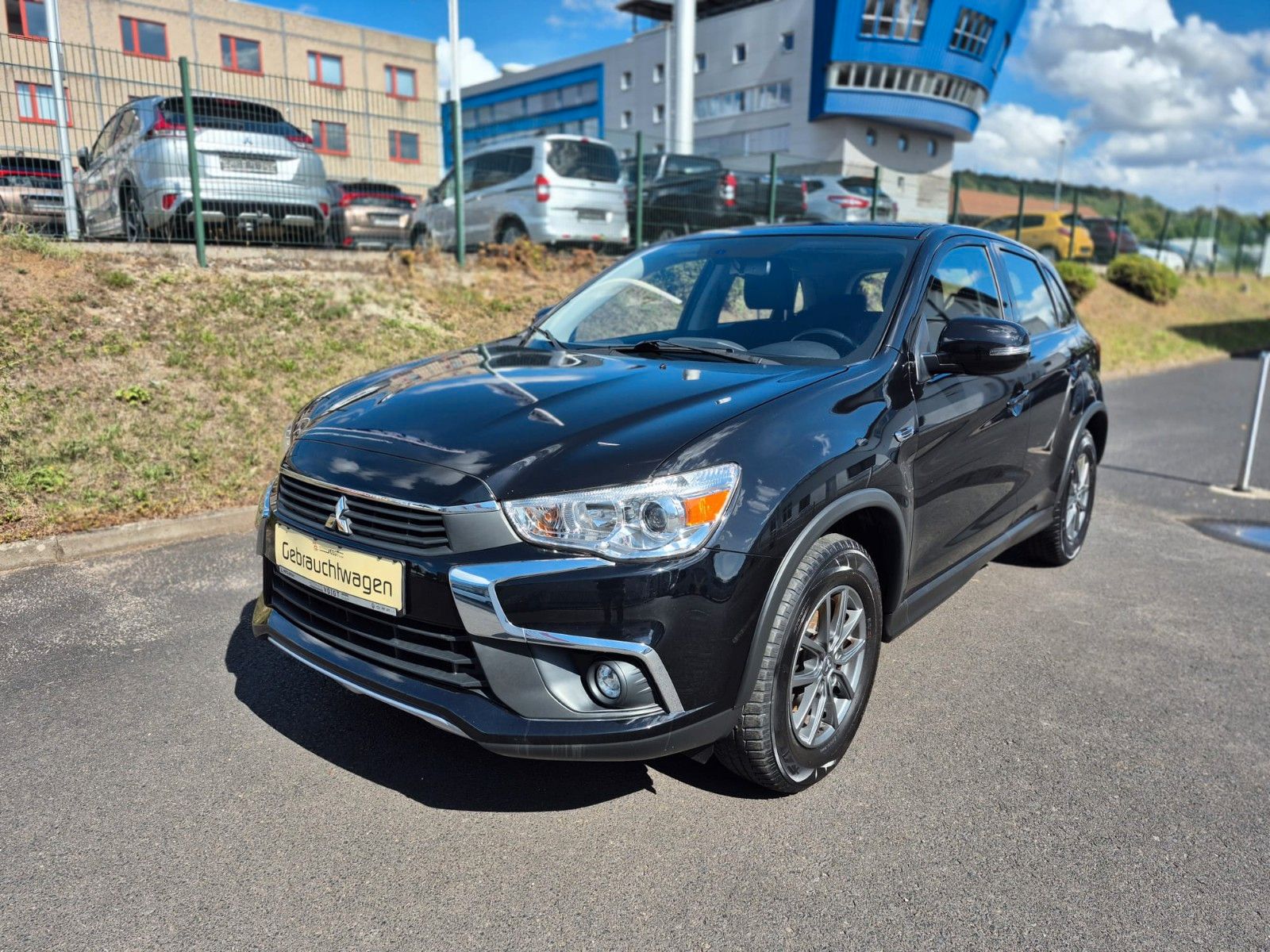 MITSUBISHI ASX