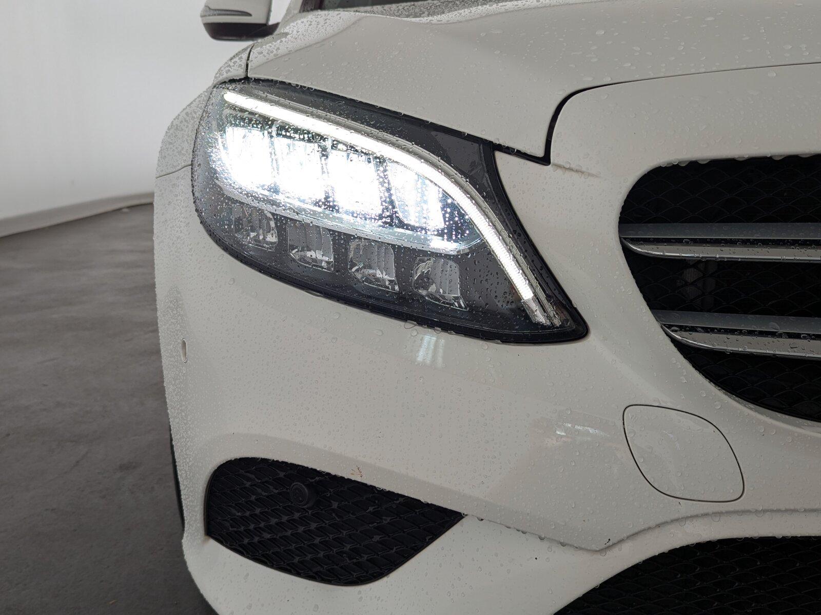 Mercedes-Benz C 300 T Avantgarde LED+NAVI+SHZ+RFK+TEMP+BC/FIS