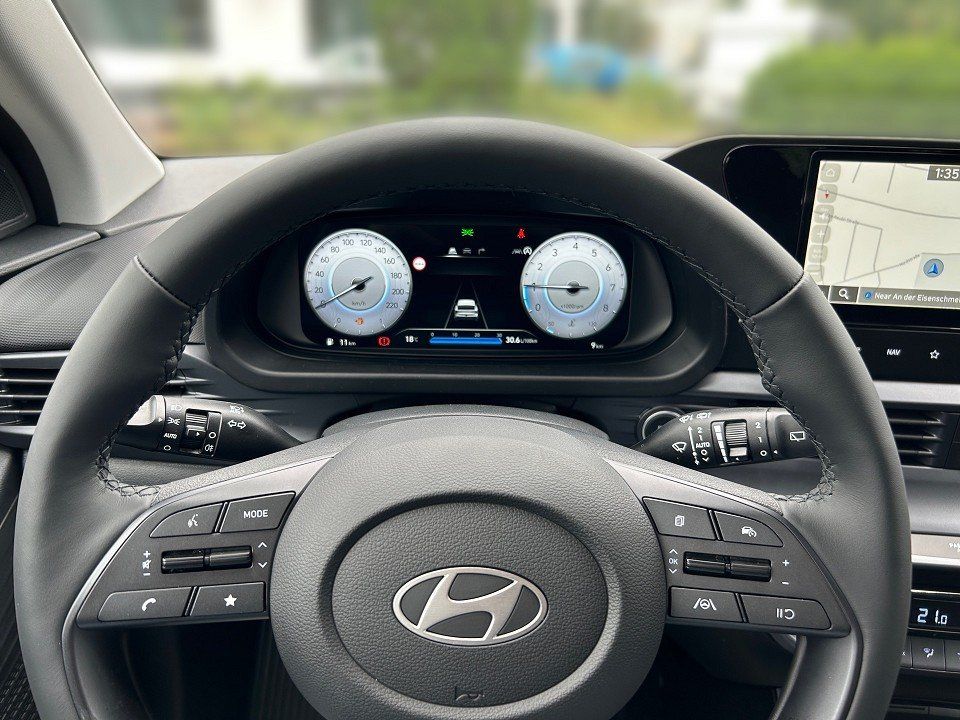 Fahrzeugabbildung Hyundai i20 MY25 1.0T TREND KOMF-P TZ KEYLESS+NAV+KAMERA