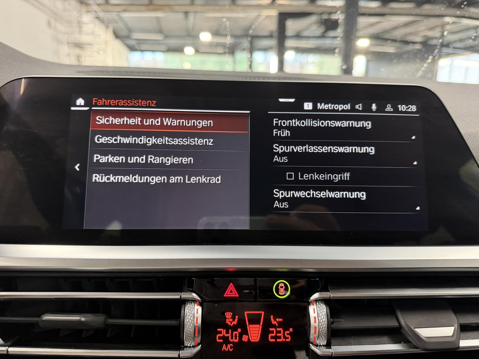 BMW 318 d Sport Line LiveCockpitProf AHK Ambiente, миниатюра 18