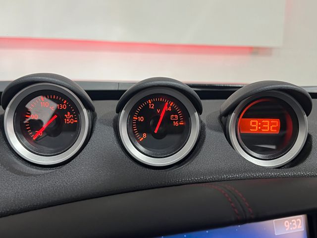 Nissan 370 Z Nismo Navi,BOSE,19Zoll,Kamera nur 37.425KM