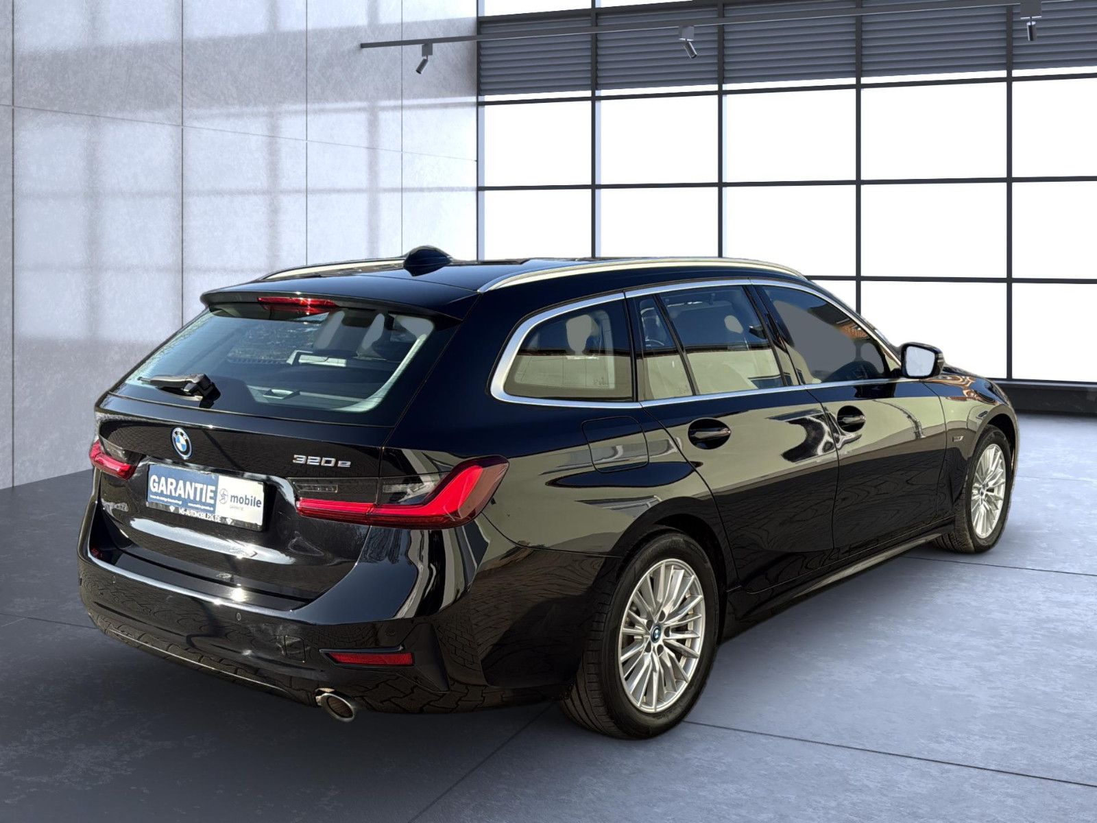 Fahrzeugabbildung BMW 320 e Sport Line/ 1. Hand / unfallfrei