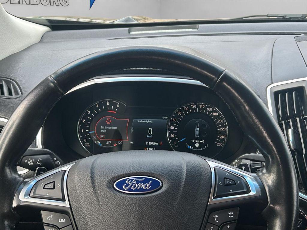 Ford Edge 2.0 TDCi Bi-Turbo 4x4 Titanium