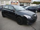 Hyundai i30 CW blue 1.6/Navi/Kamera/1. Hand - Hyundai i30: Kombi, Cw
