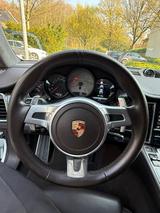 Porsche Panamera GTS*chrono*standheizung*softclose etc. - Porsche Gebrauchtwagen in Bochum