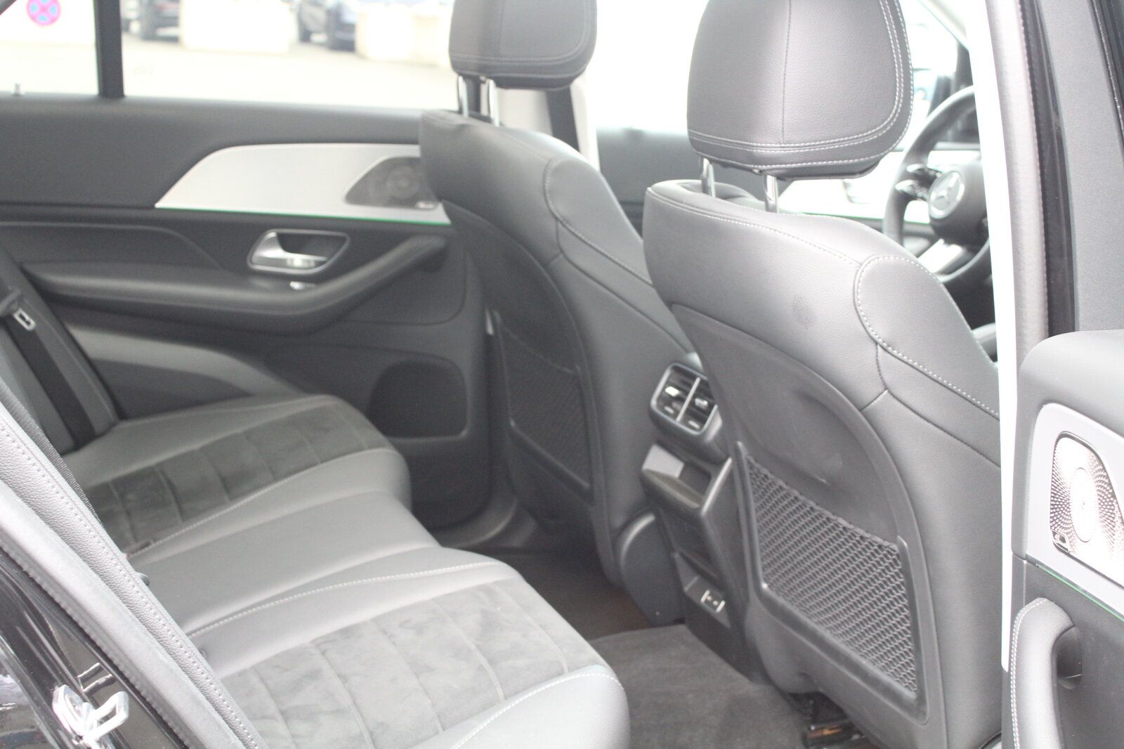 Mercedes-Benz GLE 300 d 4M AMG AHK PANO BURMESTER MULTIBEAM foto 9