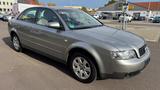 Audi A4*2.0 *Klimaautomatik*ZV - Audi A4 aus 2002: 2.0