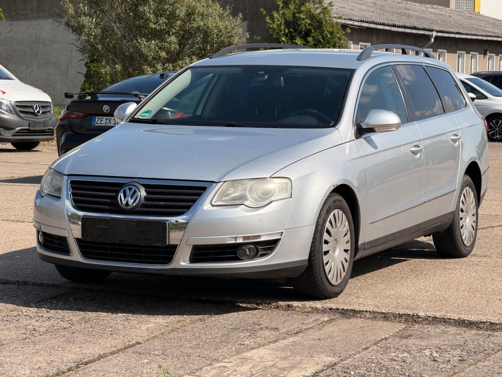 Volkswagen Passat 2.0 TDI DSG Variant Navi Tüv Neu