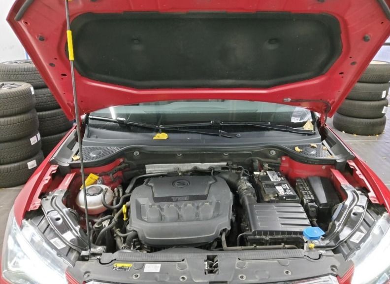 Fahrzeugabbildung SEAT Ateca 2.0 TSI FR 4Drive DSG STANDHZG PANO 1.HAND