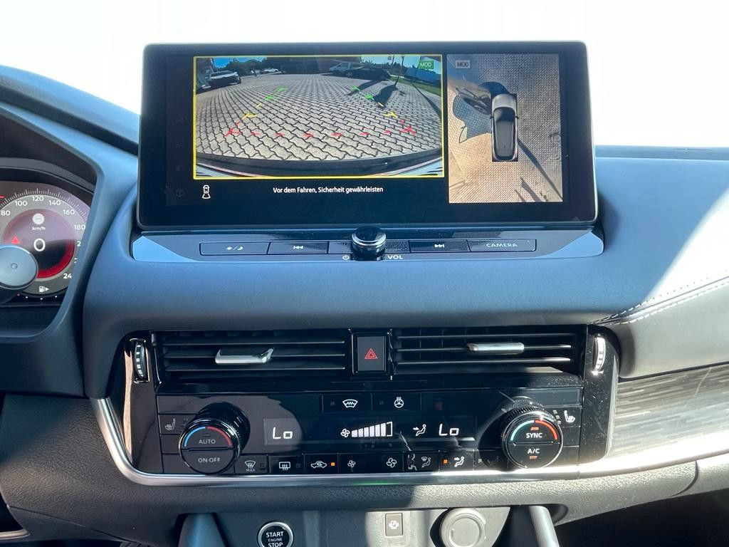 Fahrzeugabbildung Nissan Qashqai 1.3 DIG-T AT 4WD Tekna BOSE+PANO+HUD