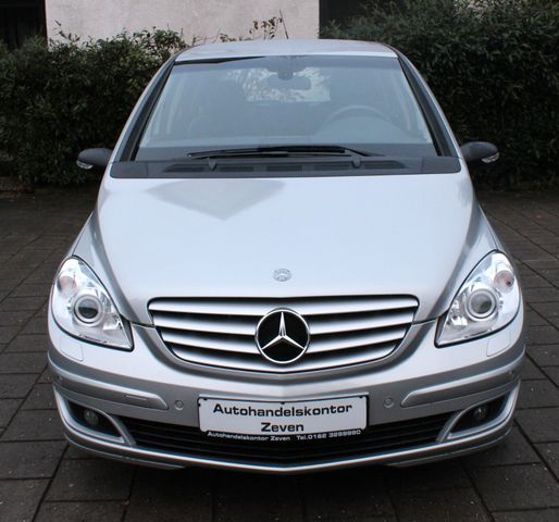 Mercedes-Benz B 200 B -Klasse /Bi-Xenon/Automatik/SHZ/1 Hand