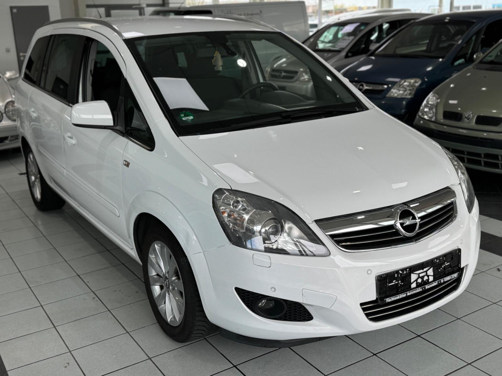 Opel Zafira B Family Plus