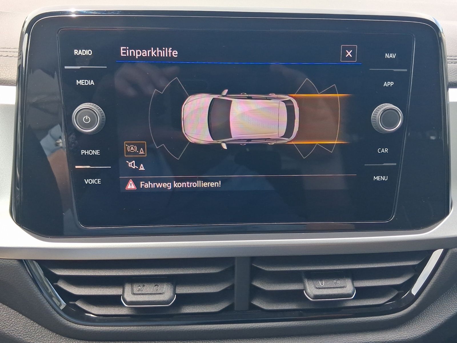 Volkswagen T-Roc - Bild 16