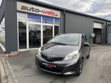 Toyota Yaris 1.33 VVT-i Cool - graue Toyota Yaris