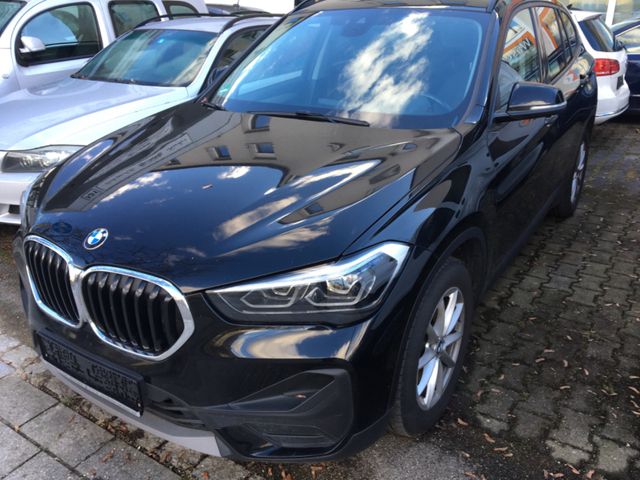 BMW X1 xDr 25 d Adv+Klimaaut/LED/M Fahrw/Spo Sitze+