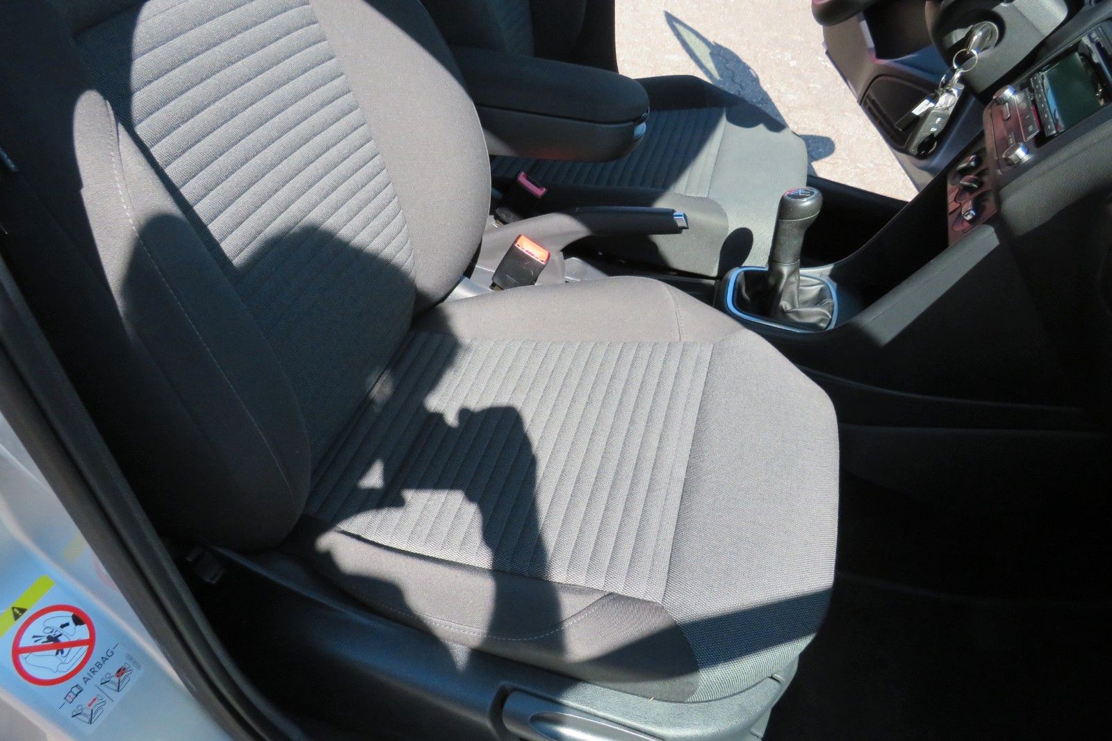 Fahrzeugabbildung Volkswagen Polo V Comfortline KLIMA RADIO SCHECKHEFT