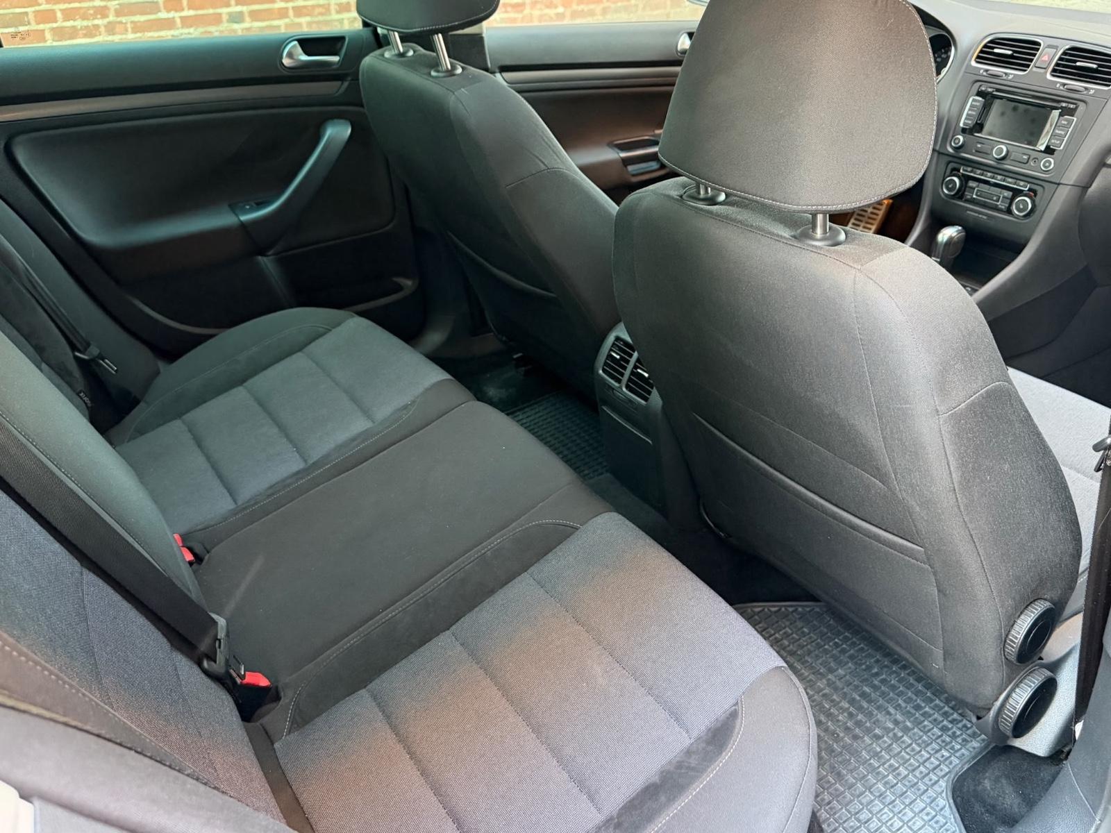 Volkswagen Golf 2011 — photo 6