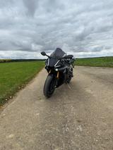 Yamaha R1 RN49 für 15000€ VB - YAMAHA R4