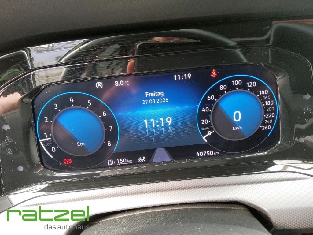 Fahrzeugabbildung Volkswagen Golf ACTIVE 1.5 TSI Navi Digitales Cockpit LED S