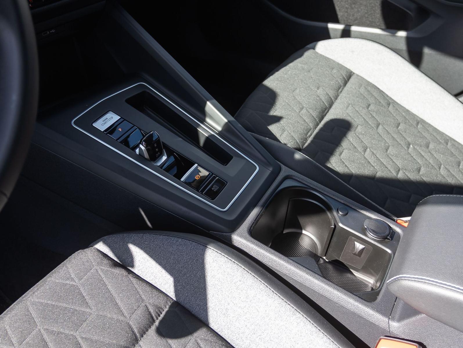Volkswagen Golf VIII Goal 1.5 eTSI DSG Navi LED ACC EPH AHK, миниатюра 25