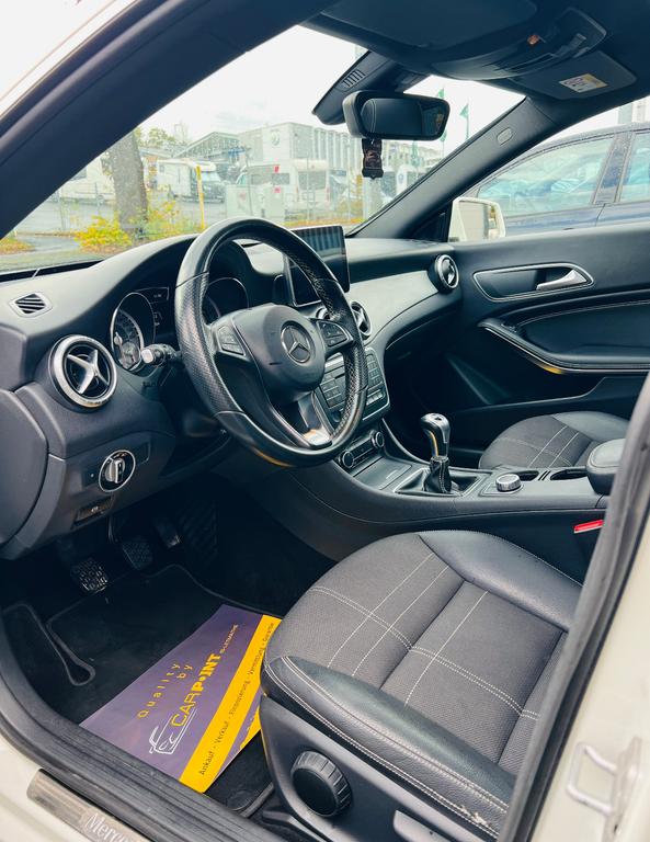 Mercedes-Benz CLA 180 Shooting Brake