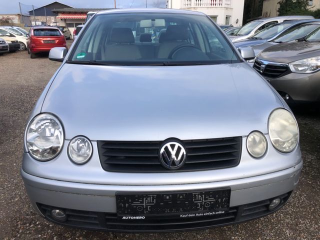 Volkswagen Polo Limousine 1.4 16V Basis Klimaanlage!!!