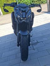 Kawasaki Z800 - KAWASAKI 800