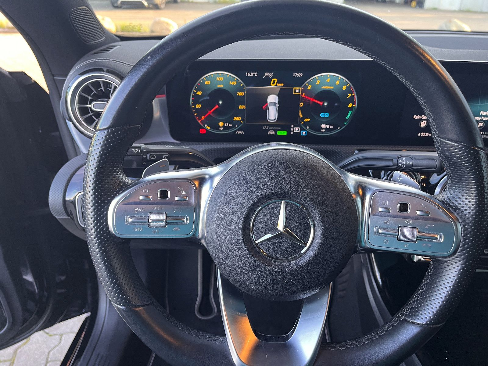 Fahrzeugabbildung Mercedes-Benz CLA   Shooting Brake 250 e  AMG-Line