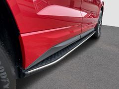 SKODA Karoq Sportline CANTON 4xSHZ AHK 5Jahre Garantie