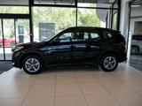BMW X1 sDrive18d Aut Nav LED Parkass+PDC+RFK Shz - BMW X1 aus 2025