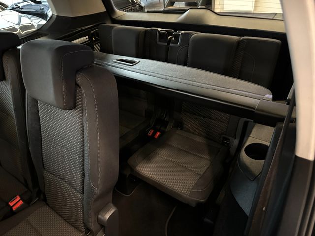 Volkswagen Touran *7 Sitzer*NAV*PANO**3-ZONEN*