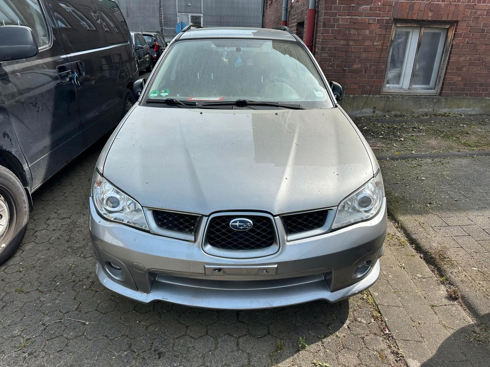 Subaru Impreza 2007 — rear view