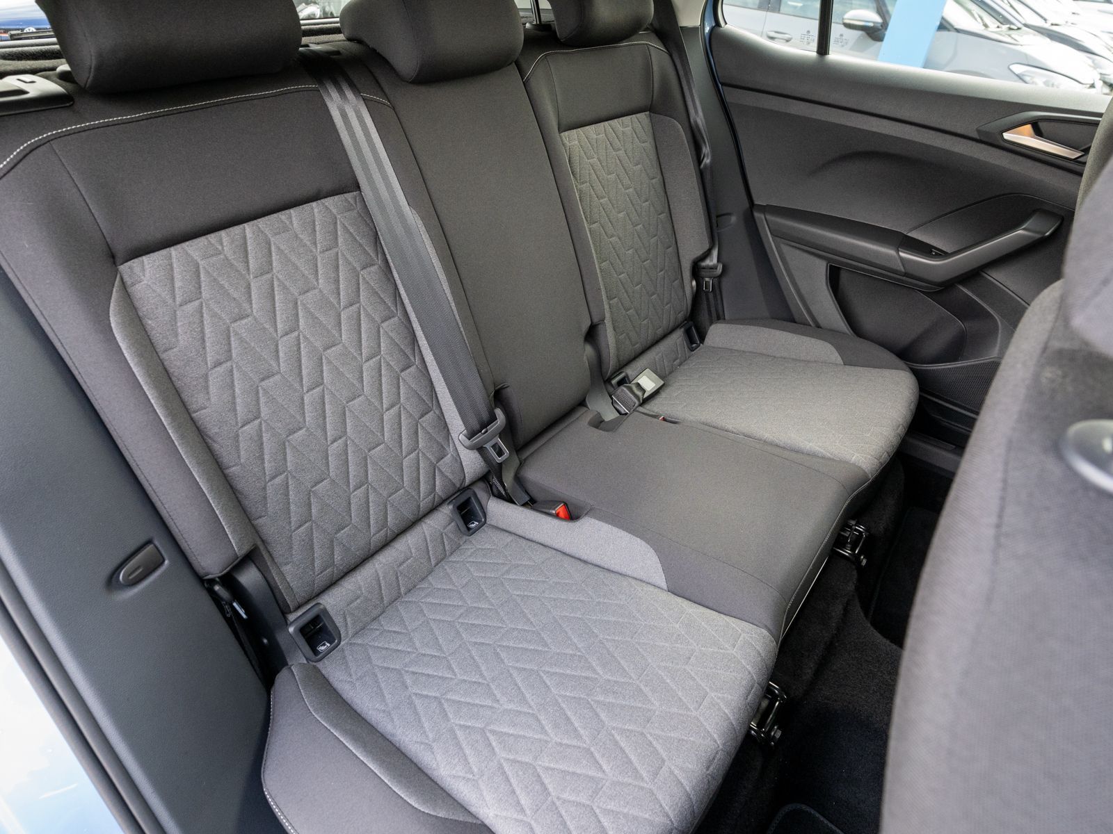 Volkswagen T-Cross - Bild 8