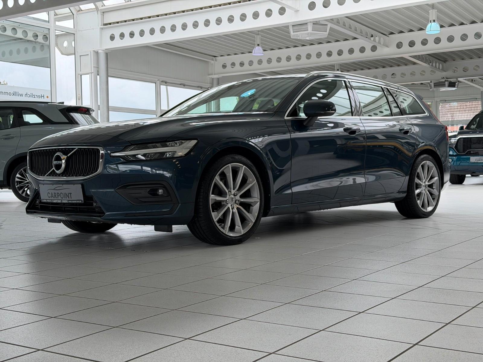 Volvo V60 D4 Kombi Momentum 2.0D Kamera Leder
