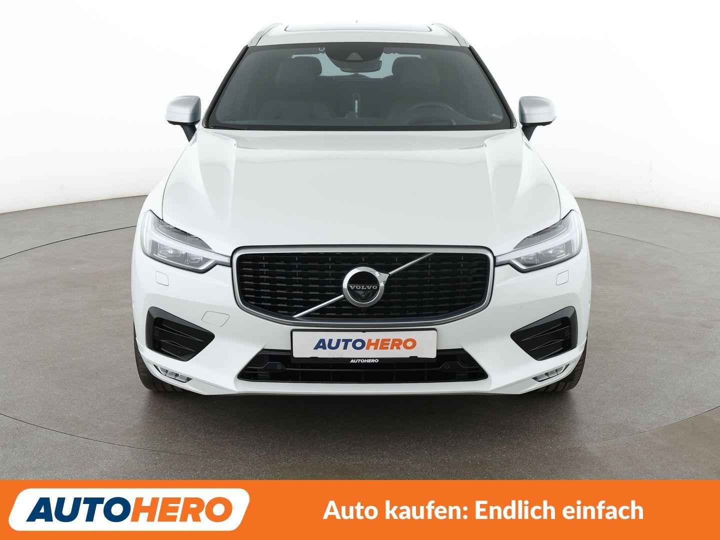 Volvo XC60 2.0 D5 R Design AWD Aut.*NAVI*HEAD-UP*LED*