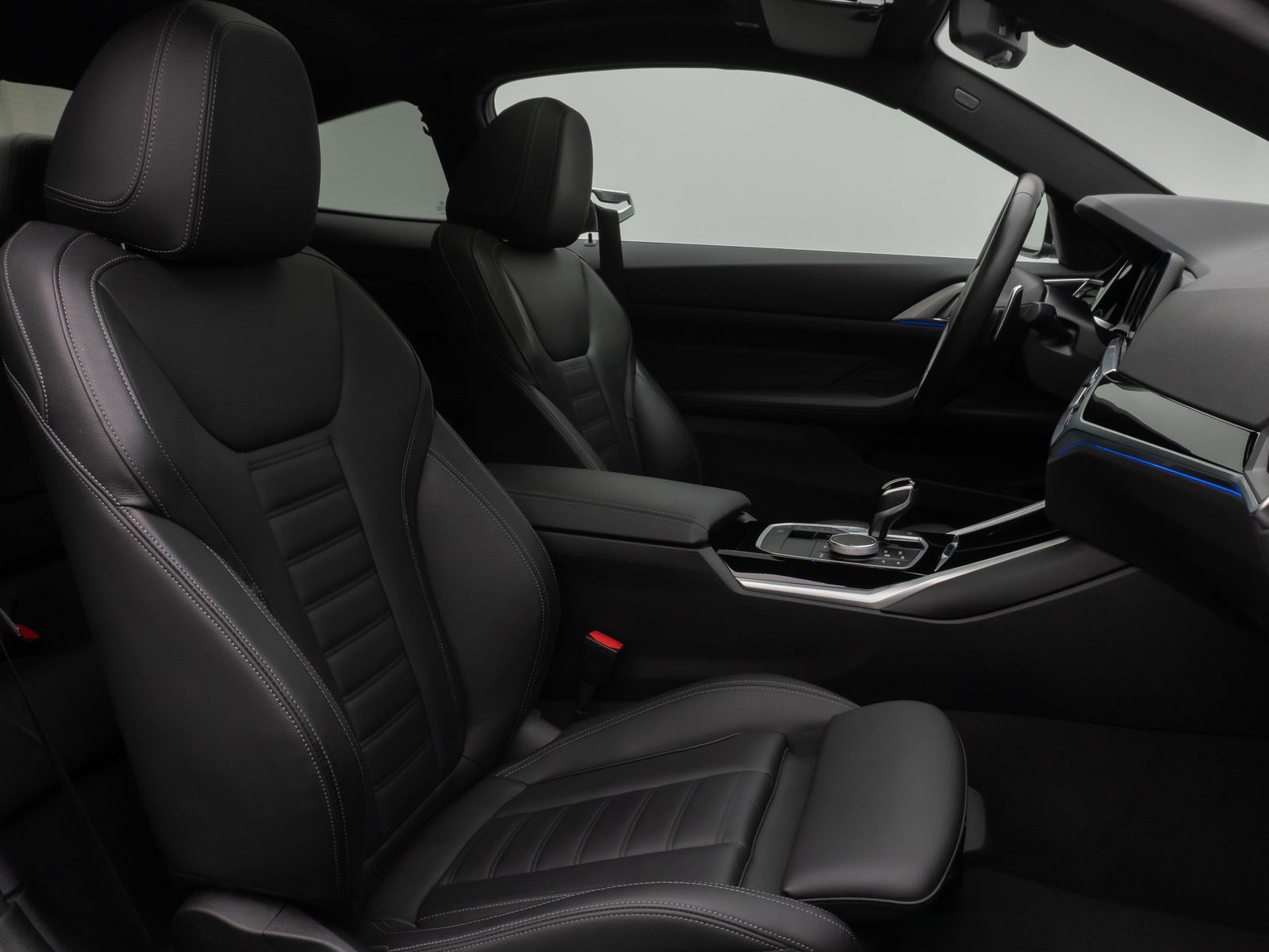 Fahrzeugabbildung BMW 430d xD Coupé Glasdach Laser DAB HiFi Komfort 19