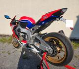 Honda Fireblade CBR1000RR SP SC77 - Angebote
