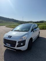 Peugeot 3008 2.0 HDi 150CV Tecno - Peugeot 3008: Hdi 150