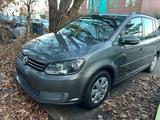 Volkswagen VW Touran 1.4 TSI DSG Automatik 103kw 140p... - Volkswagen Touran: 14 Tsi