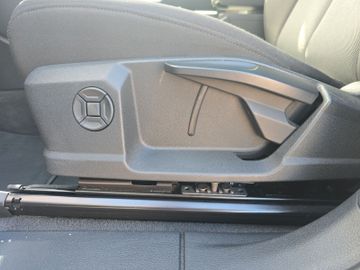 Audi Q3 - 8