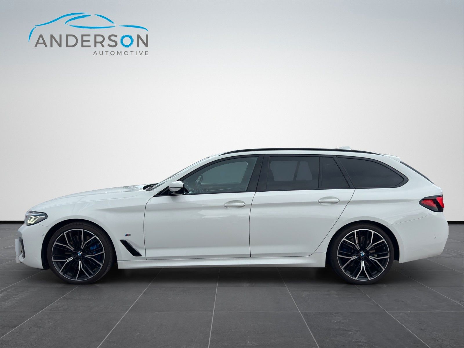 Fahrzeugabbildung BMW 540D XDRIVE M SPORT LASER 360° AHK HUD H&K BROWN