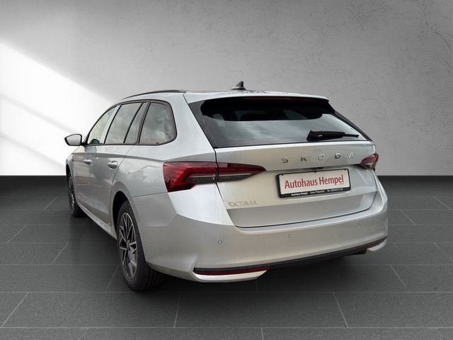 Skoda Octavia Combi 2.0 TDI Tour*NAVI*AHZV*4xSHZ*CAM*