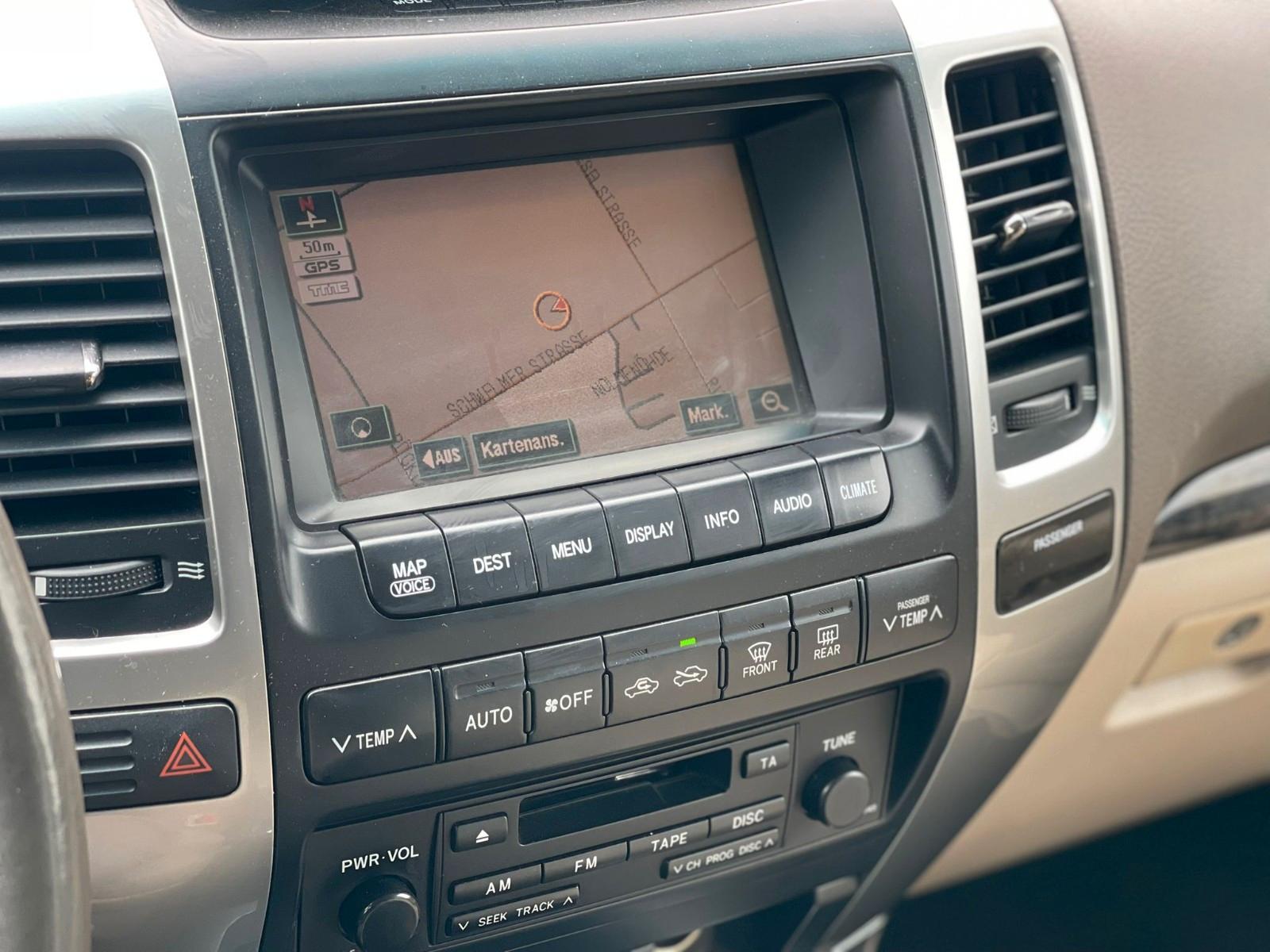 TOYOTA LAND CRUISER PRADO 3.0 EXECUTIVE 173CH  8 PLACES