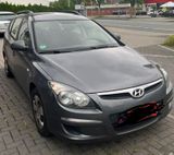 Hyundai HYUNDAI FDH (I30 / CW 1.6 CRDI) - Hyundai i30: Fd